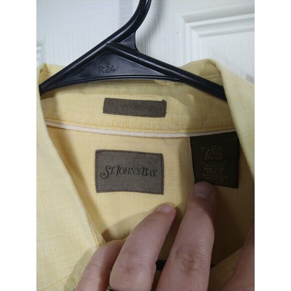 St John's Bay Shirt Men L Yellow Short Sleeve Button Down Pockets Summer - Picture 4 of 7